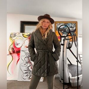 Add Down Women's khaki Pillow Collar puffy  Belted Jacket Medium